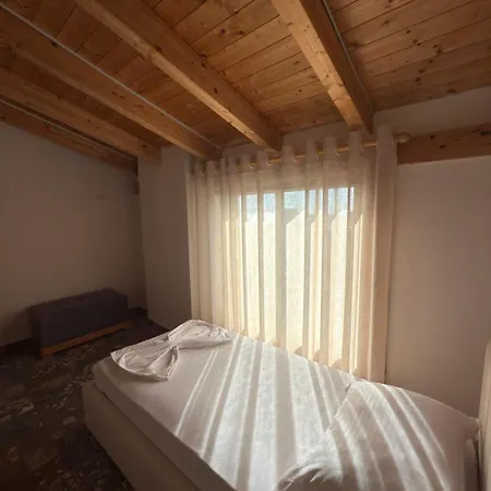 Sunrest Δυρράχιο
